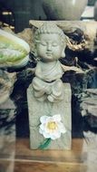 closeup picture of Buddha statue