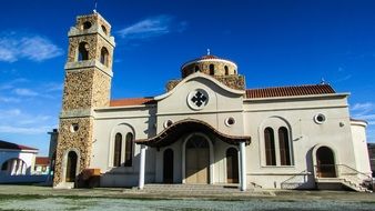 working orthodox church in Mosfiloti
