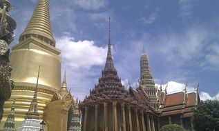 ancient buddhist temple in Bangkok