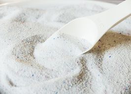 spoon in washing powder