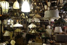 Store Lamps