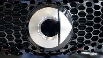 logo of a smart car
