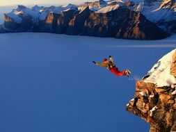 jumping from cliff to ocean