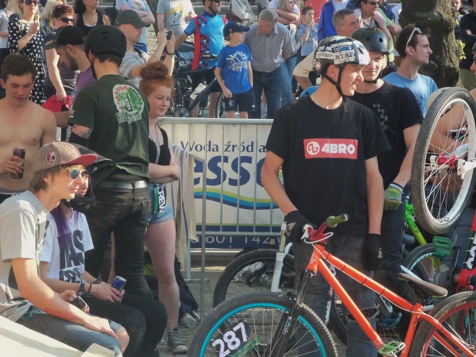cyclists in the stadium