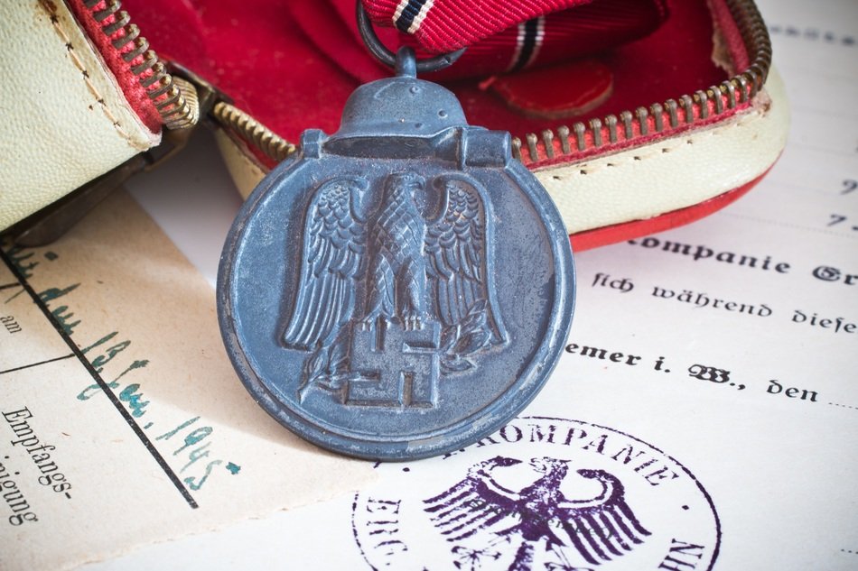 Order of the Second World War with documents