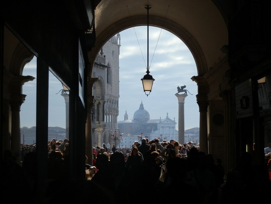 Crowded saint mark's square