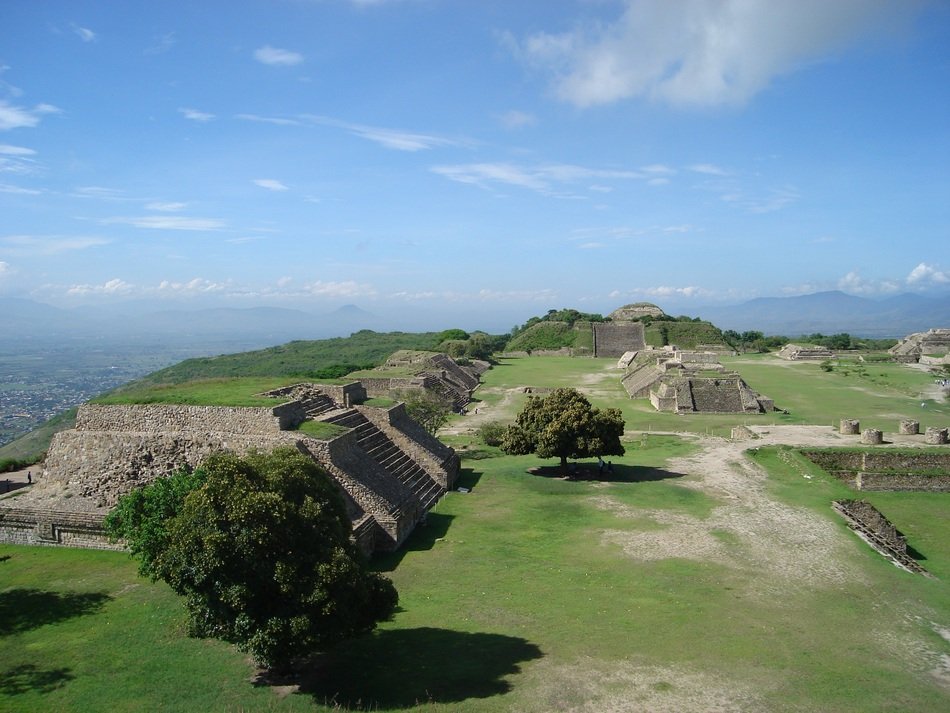 panoramic view of the pyramids in mexico
