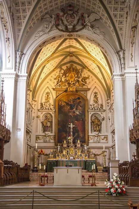 sanctuary in the constance cathedral