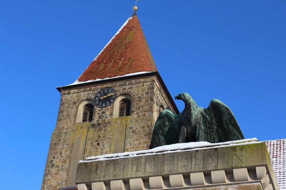 eagle on church in eilshausen