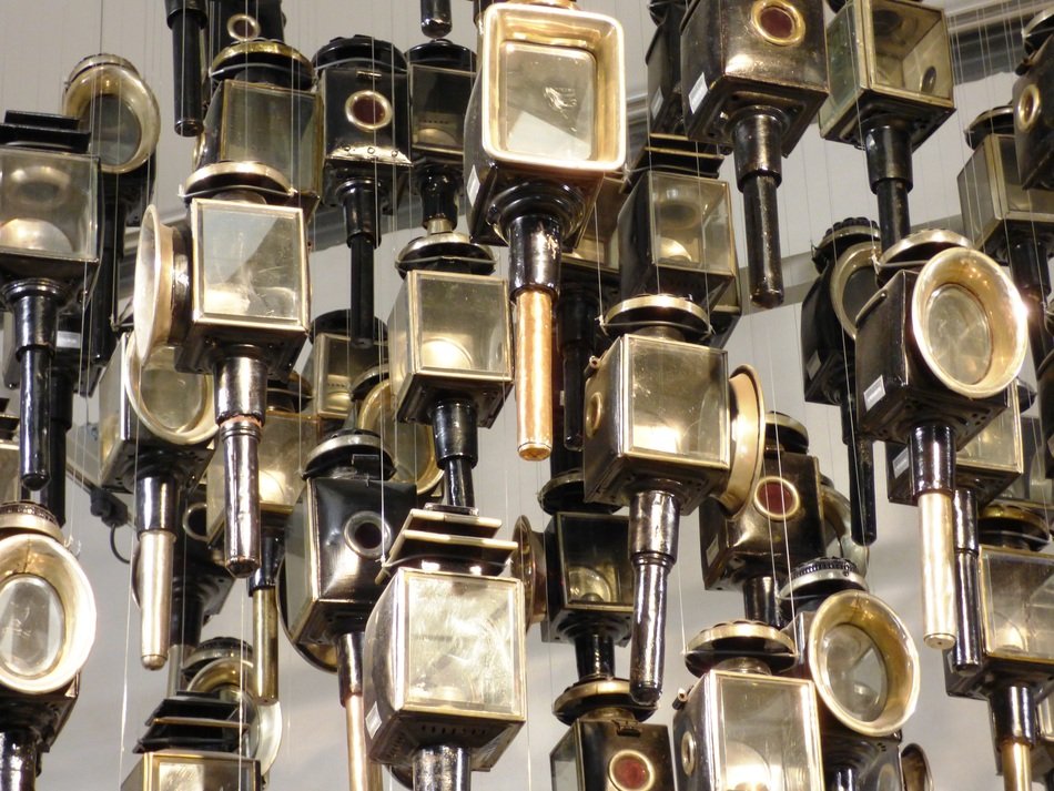 variety of lamps for retro cars