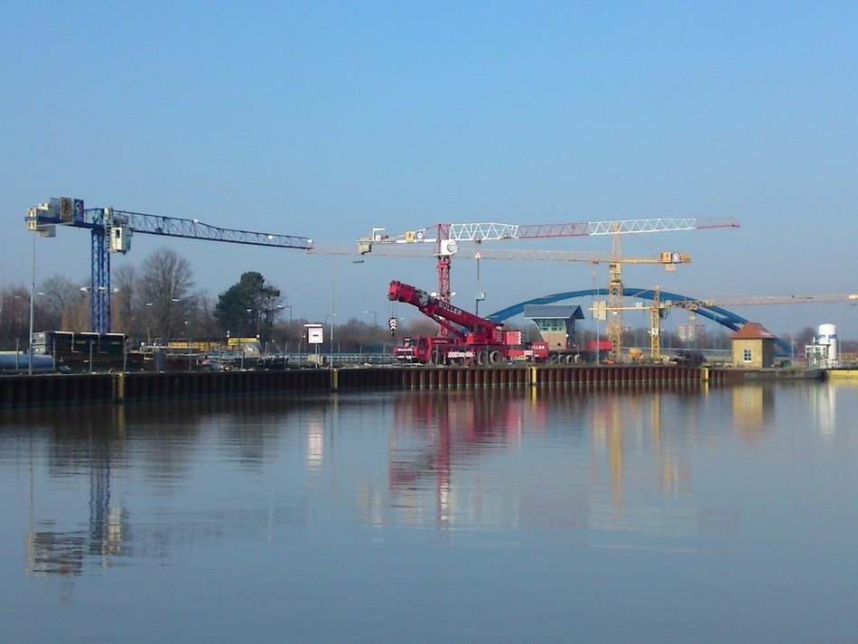 Construction Crane Channel