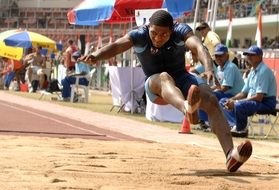 Long Jump man