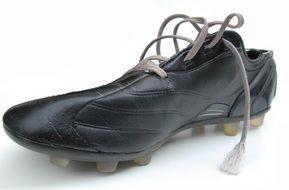 black soccer shoes
