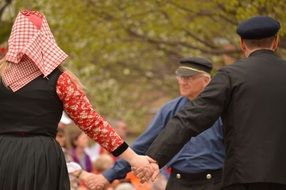 circular traditional dance in holland