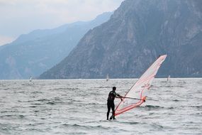 Garda Surfer Sports