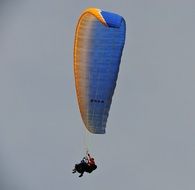 tandem in paragliding