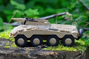 toy copy of the tank