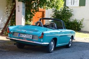 parked blue Renault caravelle