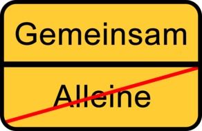 road sign gemeinsam