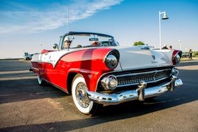 Ford Fairlane like a car model