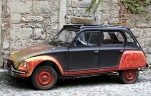 Car Old Red as a Symbol