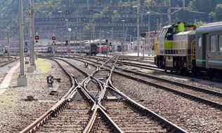 Gleise railway station, switzerland