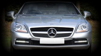 Car Mercedes logo