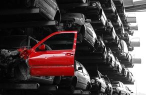 dump Machine Red Door