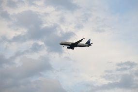 airliner in flight