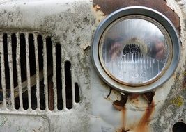 Old Lighthouse renault f4
