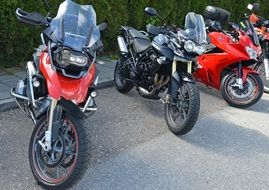 parking of motorcycles