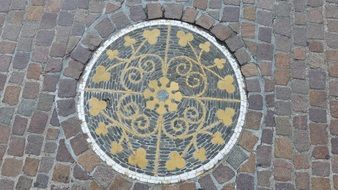 picture of the Mosaic on a Road