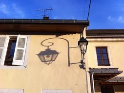 Lantern Shadow on the facade of the building