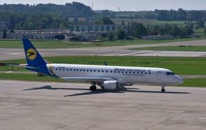 Aircraft ukraine airlines, airport zurich, switzerland