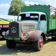 old truck mercedes-l4500s