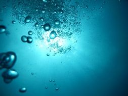 air bubbles after diving