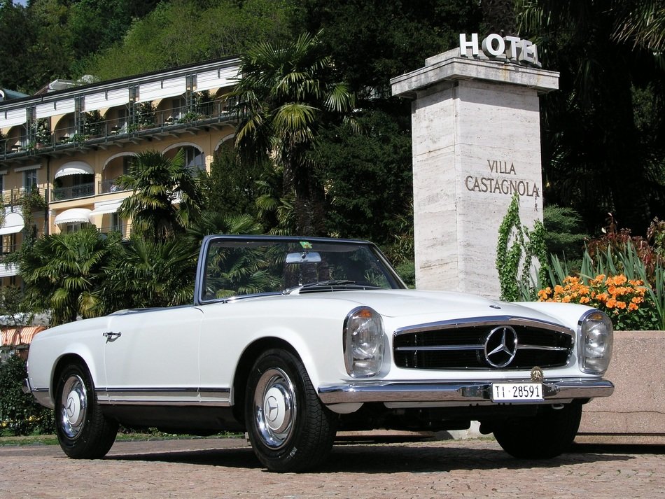 white retro convertible mercedes benz