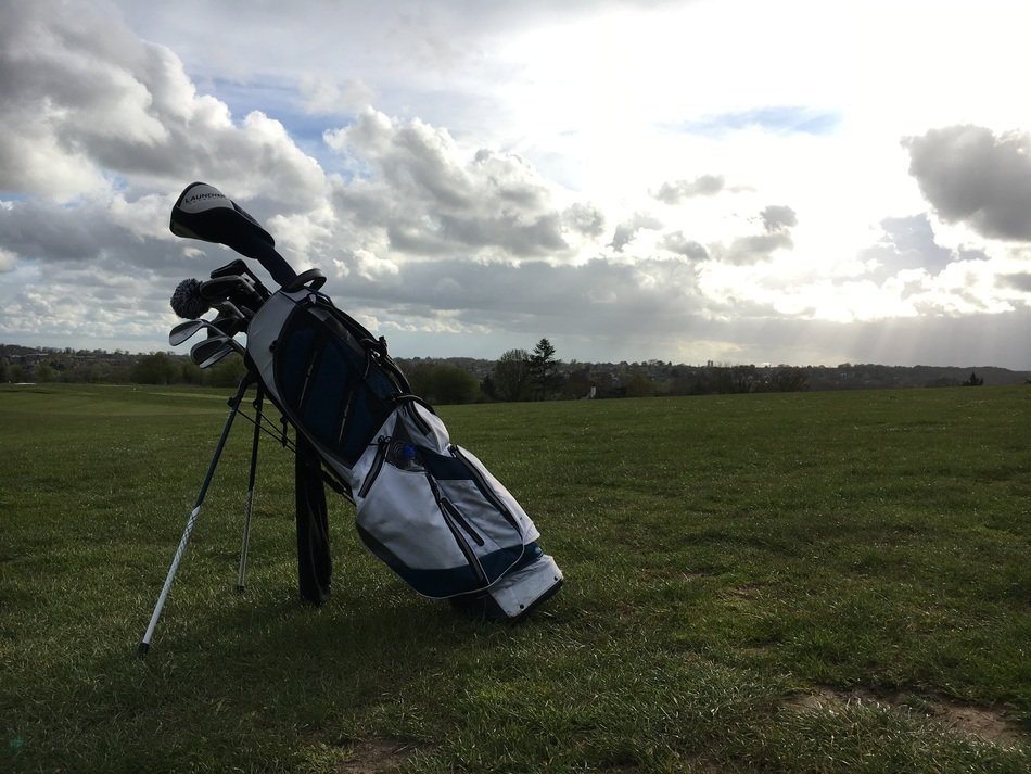 everything for golf on the field