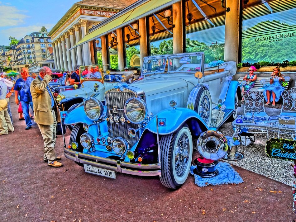 Oldtimer Exhibition as a drawing