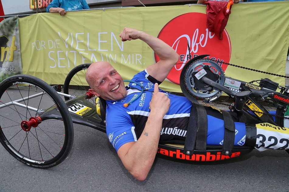 Competition of the hand bike for disabled