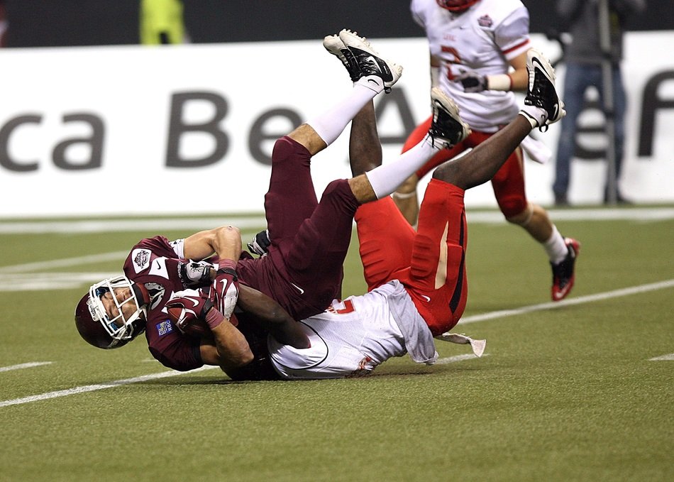 fall of american football players