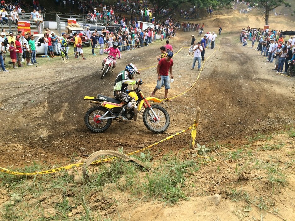 fans along the road in motorsport competitions