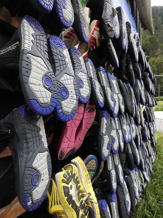 shoes rental for rafting