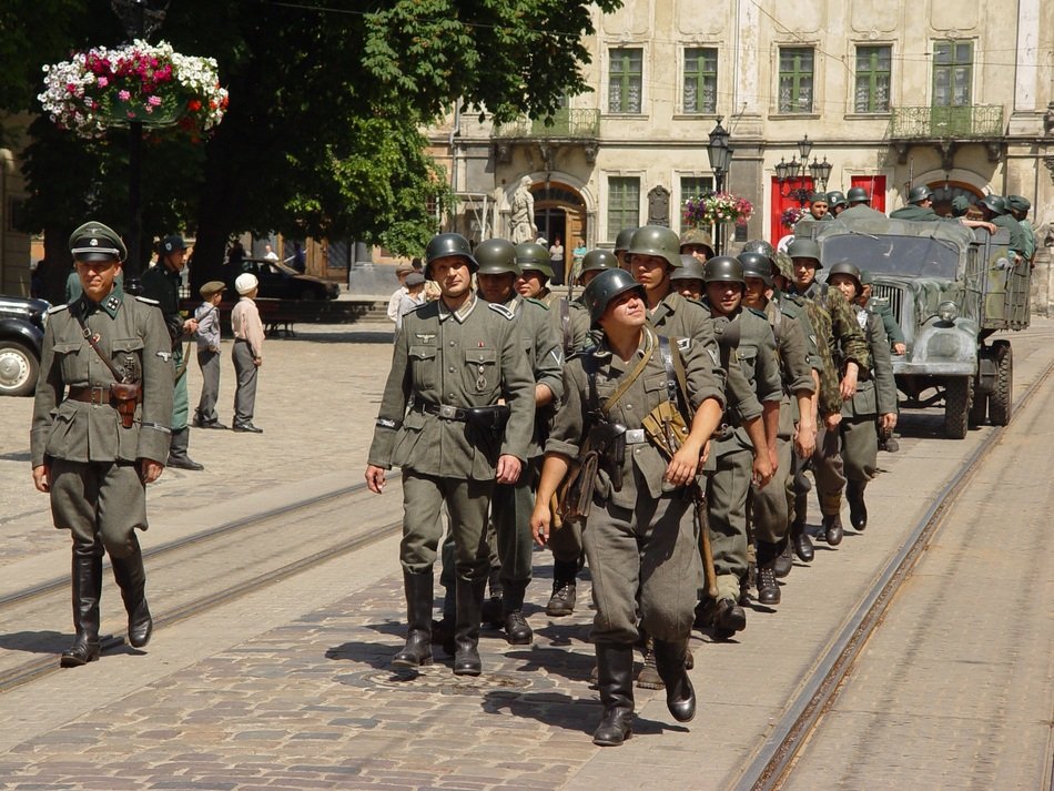 actors in the form of Nazi soldiers on the street