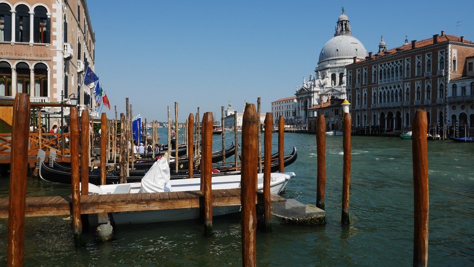 parking spaces on the grand canal with water in Venice