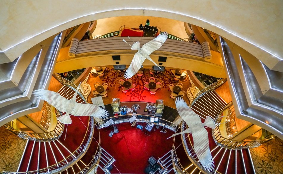 Decor Cruise Ship