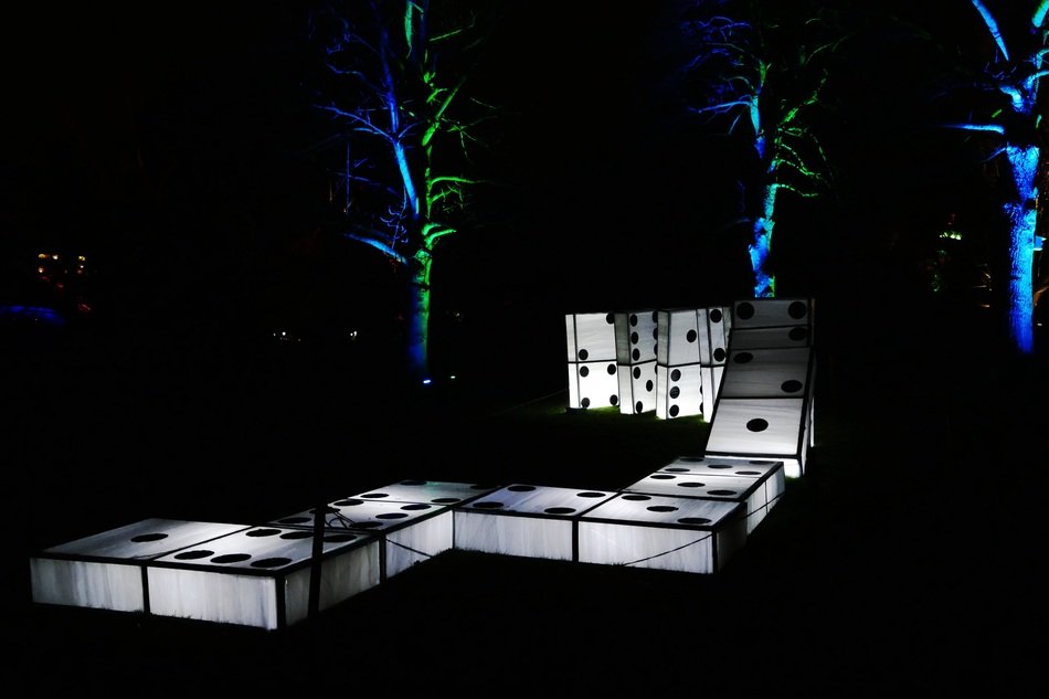 dominoes like lights in a park