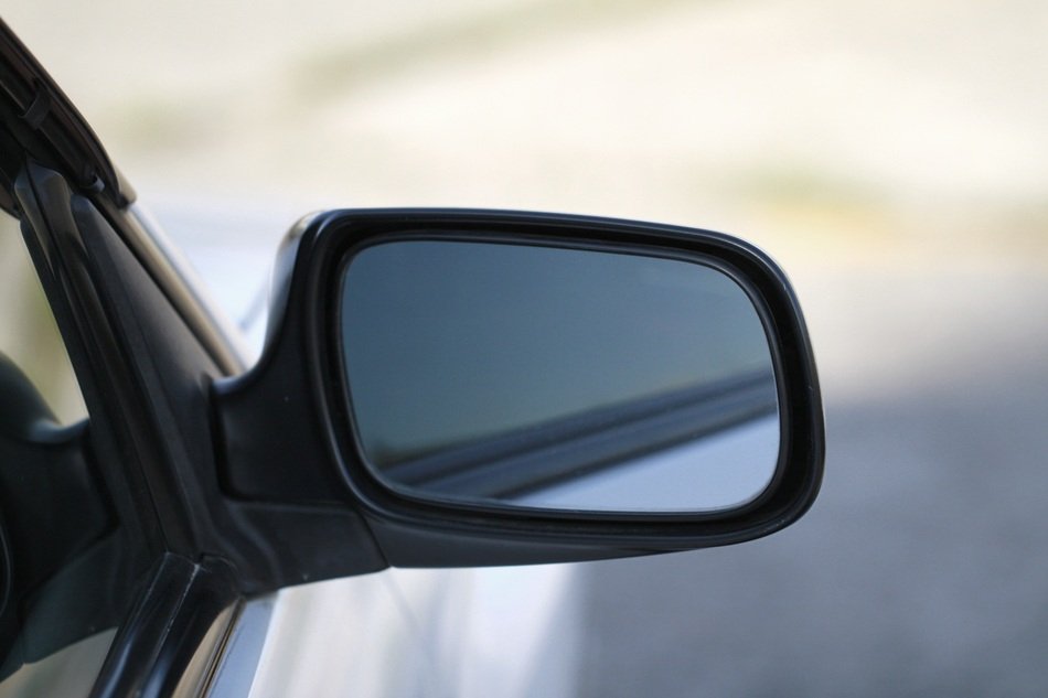 the side mirror of the car