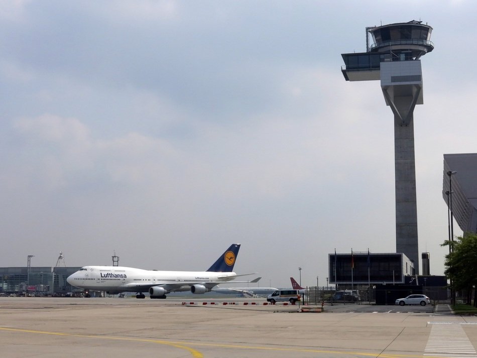 Lufganza plane at Frankfurt Airport