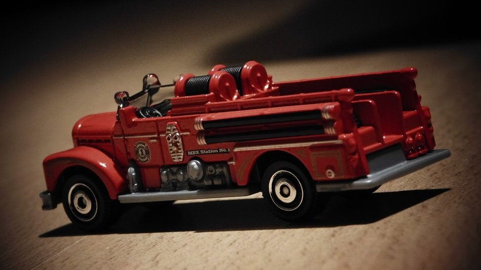 scale model of fire engine